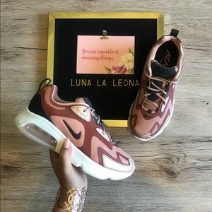 NWT Nike W Air Max 200 Sneakers, CT1185900
